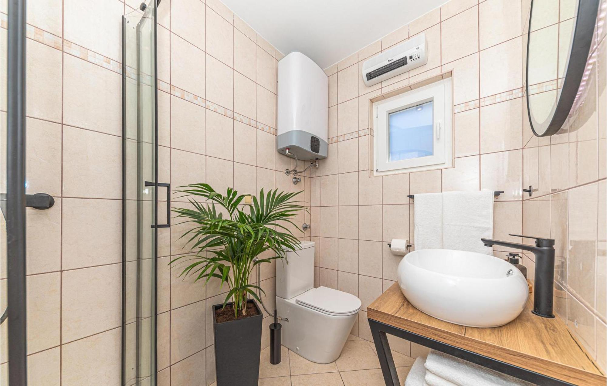 3 Bedroom Lovely Home In Jadrija Bagian luar foto